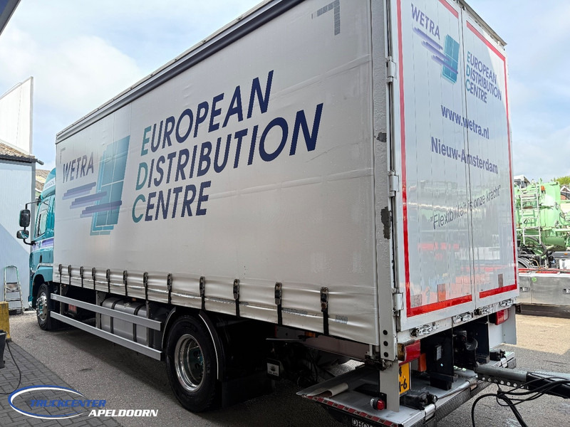 DAF CF 370 FA + Krone, Space Cab, Sliding roof, Loading lift, Euro 6 - Тентована вантажівка: фото 4 DAF CF 370 FA + Krone, Space Cab, Sliding roof, Loading lift, Euro 6 - Тентована вантажівка: фото 4