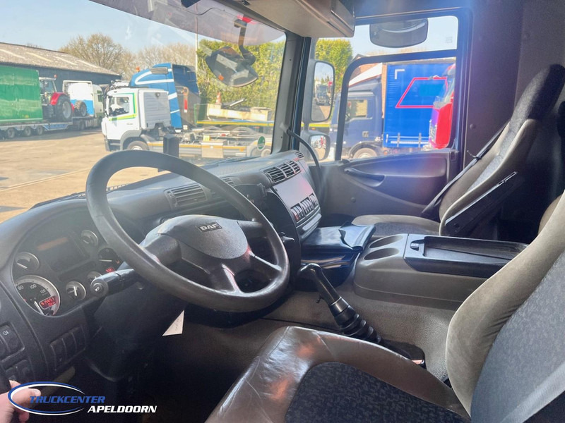 DAF CF 75.310 Manuel, Steel springs, HMF 1560 K3 - Бортова вантажівка/ Платформа, Вантажівка з маніпулятором: фото 5 DAF CF 75.310 Manuel, Steel springs, HMF 1560 K3 - Бортова вантажівка/ Платформа, Вантажівка з маніпулятором: фото 5