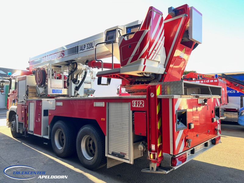 MAN TGA 26.350 Magirus ALP 320L = 32 meter, Waterpomp, 6x4, Bladgeveerd - Пожежна машина: фото 5 MAN TGA 26.350 Magirus ALP 320L = 32 meter, Waterpomp, 6x4, Bladgeveerd - Пожежна машина: фото 5