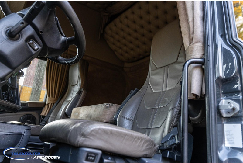 Тягач Scania T560 Longline, 6x2 Boogie, Retarder, Torpedo - Hauber - T serie: фото 18 Тягач Scania T560 Longline, 6x2 Boogie, Retarder, Torpedo - Hauber - T serie: фото 18