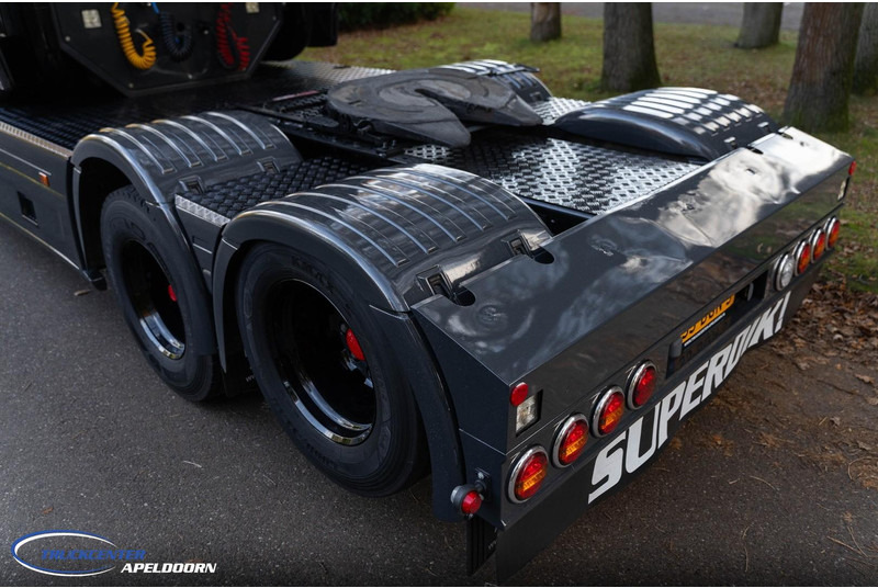 Тягач Scania T560 Longline, 6x2 Boogie, Retarder, Torpedo - Hauber - T serie: фото 9 Тягач Scania T560 Longline, 6x2 Boogie, Retarder, Torpedo - Hauber - T serie: фото 9