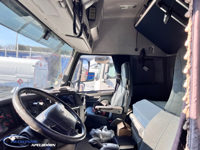 Volvo FH 440 HIAB 800 E4, 8x2 - Вантажівка з маніпулятором: фото 5 Volvo FH 440 HIAB 800 E4, 8x2 - Вантажівка з маніпулятором: фото 5