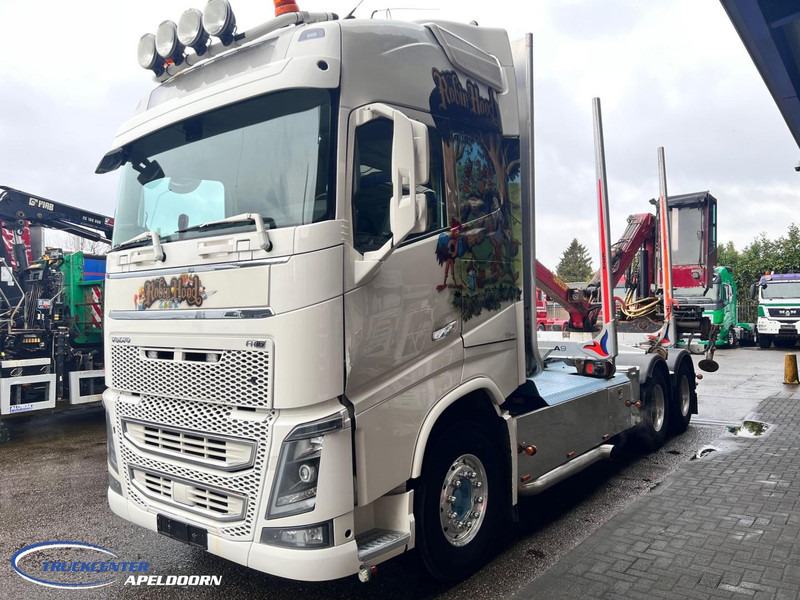 Volvo FH 750 Loglift, 6x4, Dynamic steering, Globetrotter - Лісовоз, Вантажівка з маніпулятором: фото 4 Volvo FH 750 Loglift, 6x4, Dynamic steering, Globetrotter - Лісовоз, Вантажівка з маніпулятором: фото 4