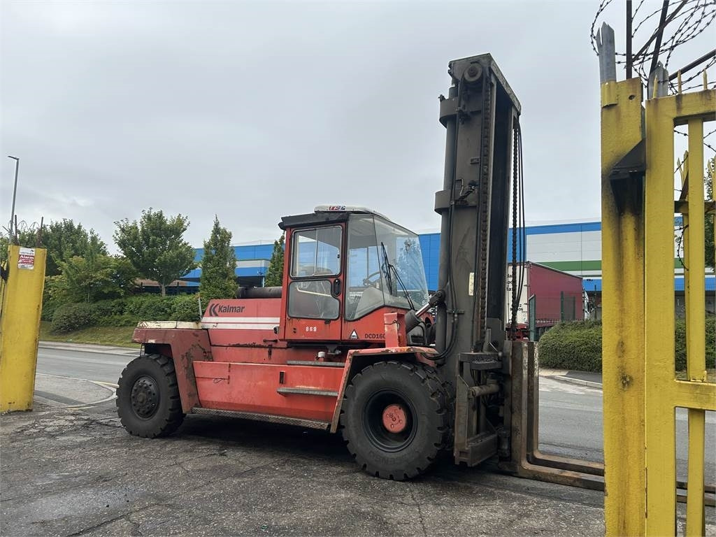 Kalmar DCD160-12 - Дизельний навантажувач: фото 3 Kalmar DCD160-12 - Дизельний навантажувач: фото 3