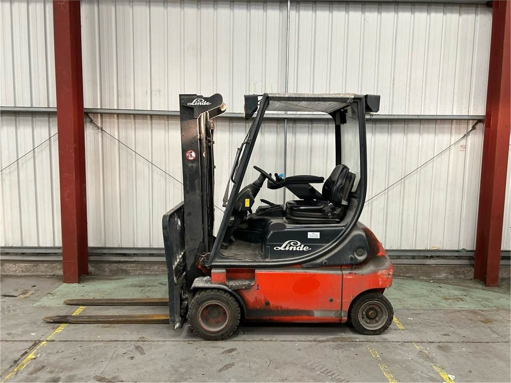 Linde E18P-02 - Електронавантажувач: фото 1 Linde E18P-02 - Електронавантажувач: фото 1