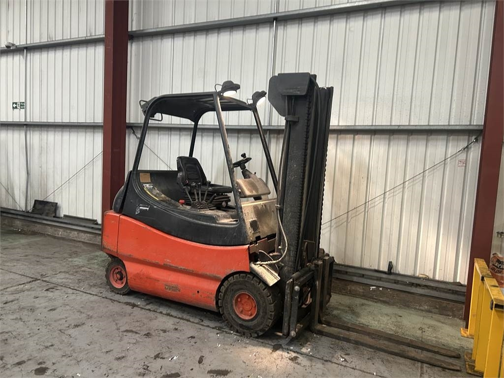 Linde E30-02 - Електронавантажувач: фото 4 Linde E30-02 - Електронавантажувач: фото 4
