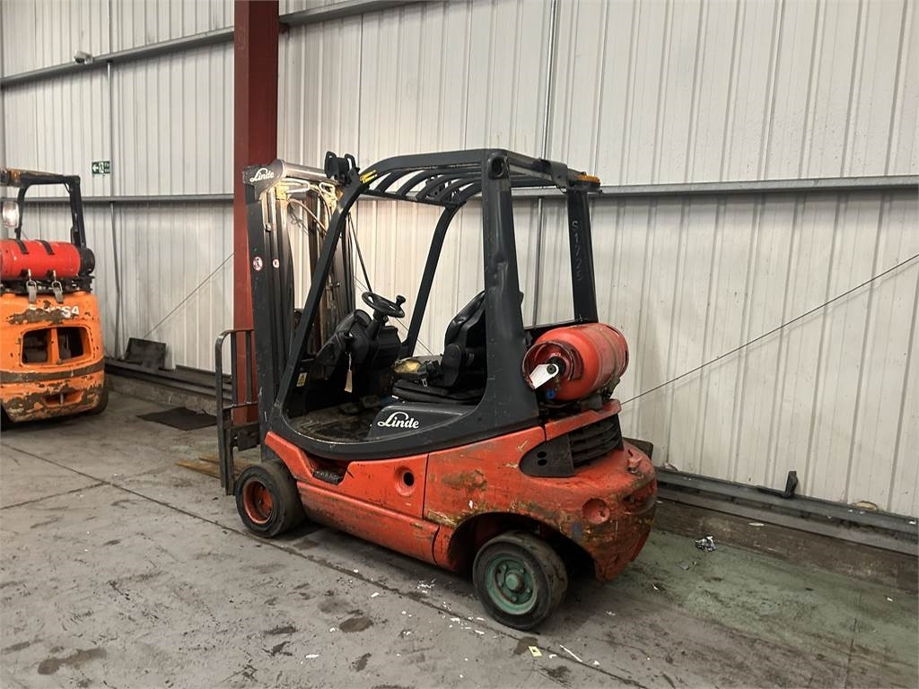 Linde H20T-03 - Газовий навантажувач: фото 3 Linde H20T-03 - Газовий навантажувач: фото 3