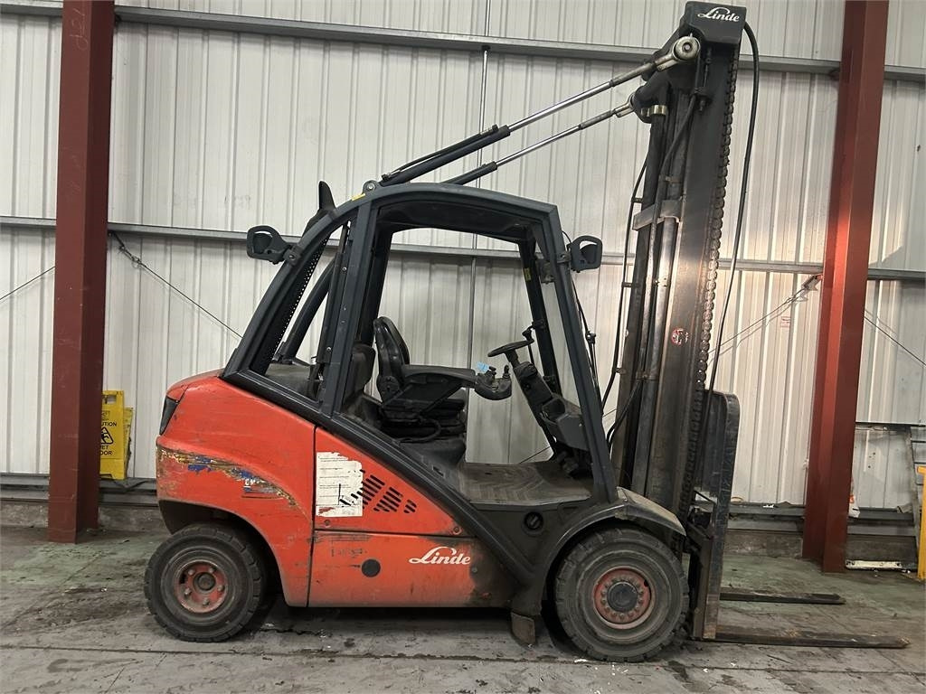 Linde H30D - Дизельний навантажувач: фото 5 Linde H30D - Дизельний навантажувач: фото 5