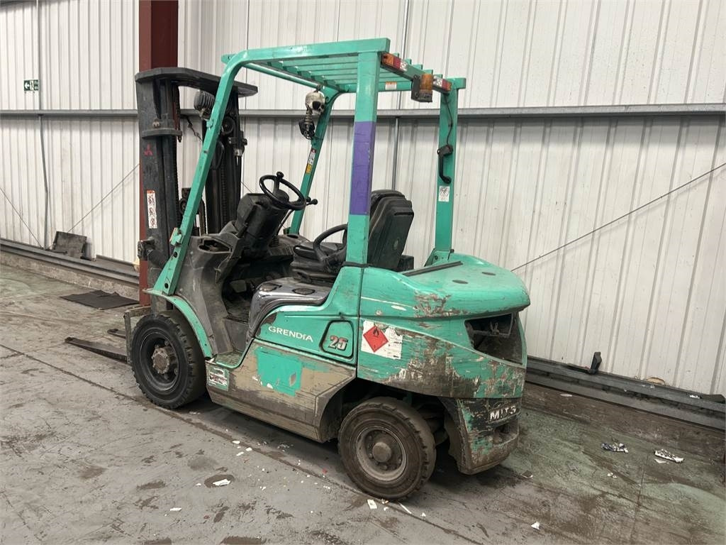 Mitsubishi FD25NT - Дизельний навантажувач: фото 3 Mitsubishi FD25NT - Дизельний навантажувач: фото 3