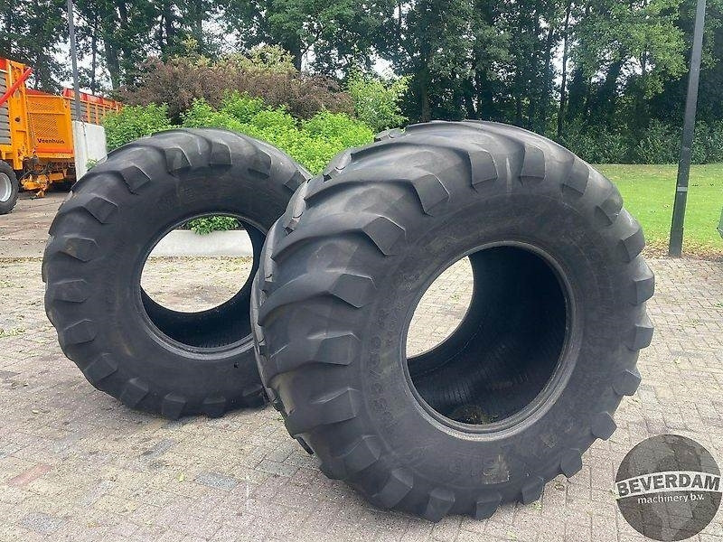 Michelin MEGA BIB 1050/50R32 - Шина в категорії Сільськогосподарська техніка: фото 2 Michelin MEGA BIB 1050/50R32 - Шина в категорії Сільськогосподарська техніка: фото 2