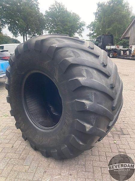 Michelin MEGA BIB 1050/50R32 - Шина в категорії Сільськогосподарська техніка: фото 5 Michelin MEGA BIB 1050/50R32 - Шина в категорії Сільськогосподарська техніка: фото 5