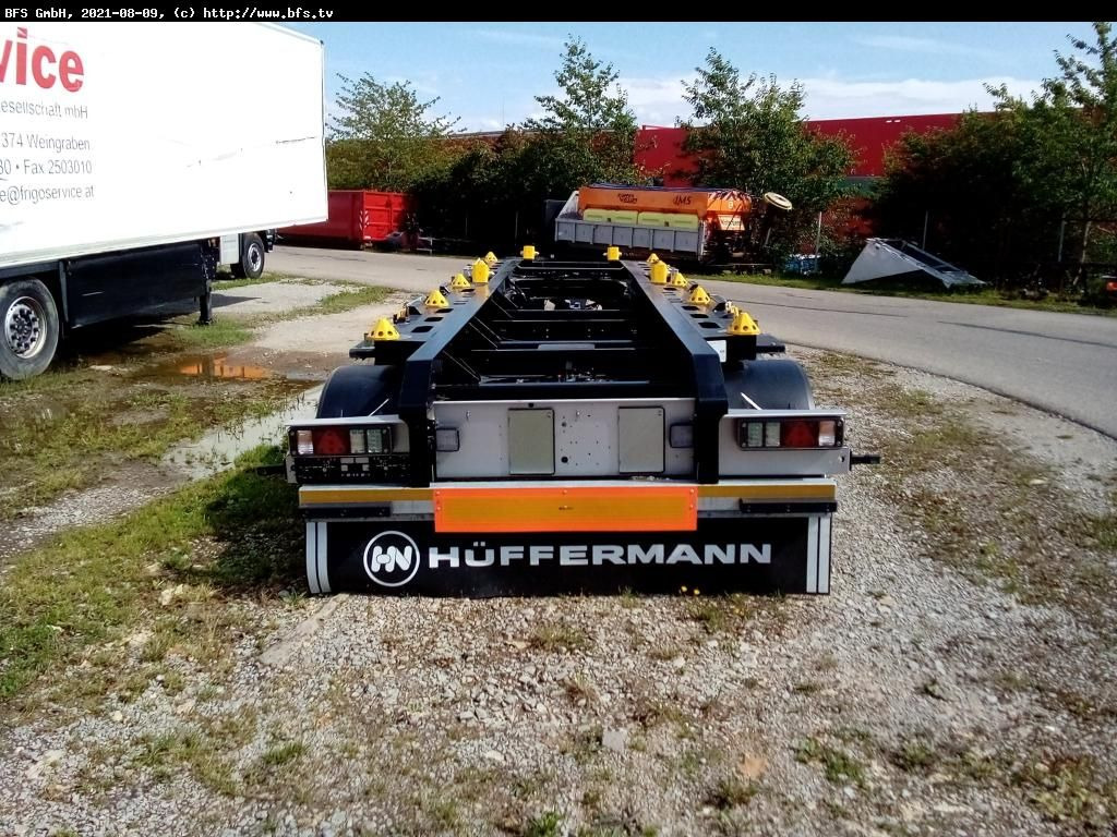 Hüffermann Vario-Carrier HMA 2424 ZB 3-Achs für Absetzmulde - Причіп мультиліфт/ Бункеровоз: фото 2 Hüffermann Vario-Carrier HMA 2424 ZB 3-Achs für Absetzmulde - Причіп мультиліфт/ Бункеровоз: фото 2