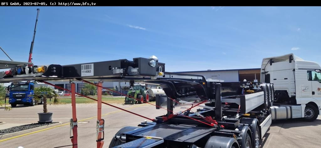 Krone Container Chassi SDC 27 eLTU5-2 Krone Container Chassi SDC 27 eLTU5-2 - Контейнеровоз/ Змінний кузов напівпричіп: фото 2 Krone Container Chassi SDC 27 eLTU5-2 Krone Container Chassi SDC 27 eLTU5-2 - Контейнеровоз/ Змінний кузов напівпричіп: фото 2