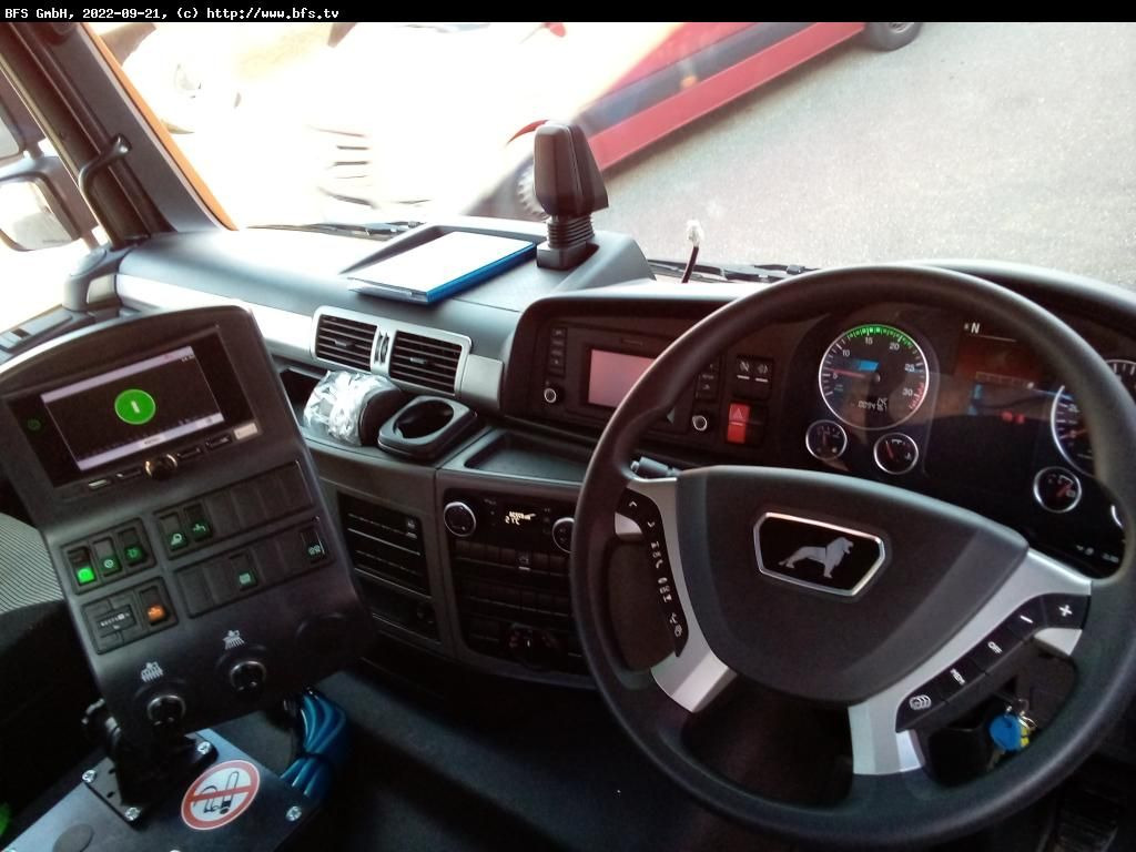 MAN TGM 15.290 4x2 BL CityFant 6000 SH Doppelseitige - Підмітально-прибиральна машина: фото 4 MAN TGM 15.290 4x2 BL CityFant 6000 SH Doppelseitige - Підмітально-прибиральна машина: фото 4