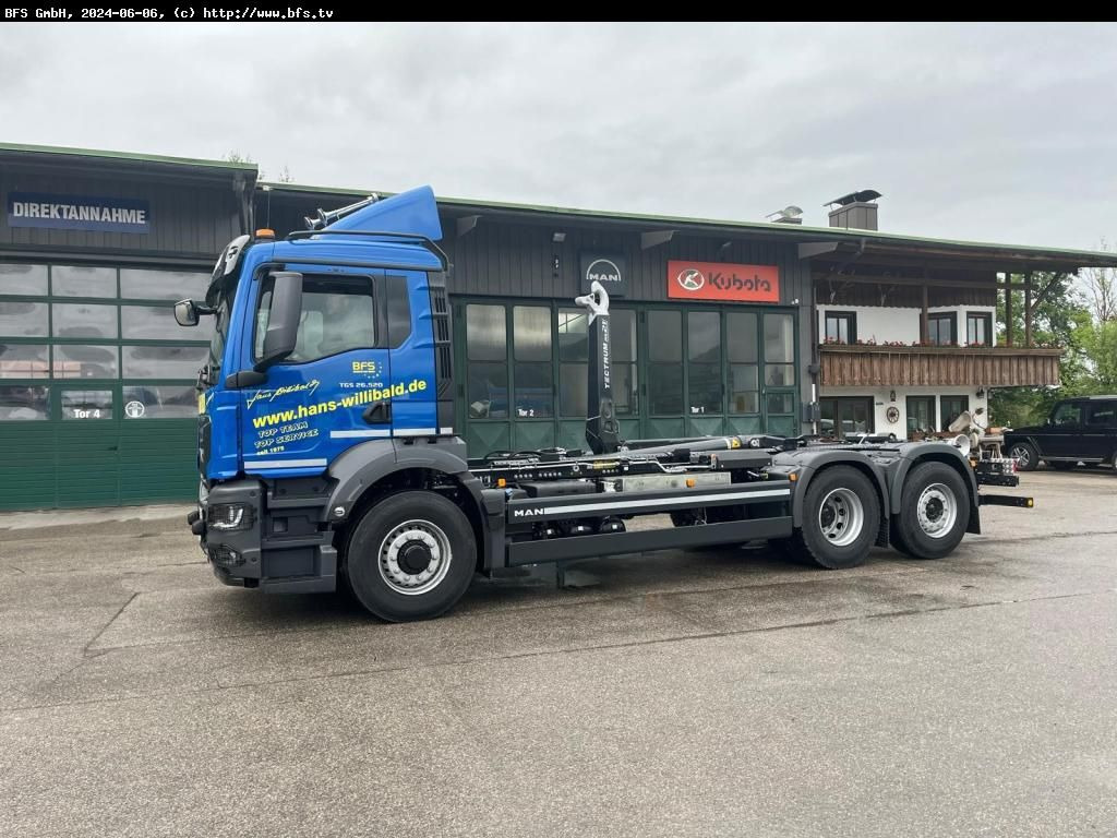 MAN TGS (TG3) 26.520 6x4H-4 BL CH MEILLER - Гаковий мультиліфт вантажівка: фото 1 MAN TGS (TG3) 26.520 6x4H-4 BL CH MEILLER - Гаковий мультиліфт вантажівка: фото 1