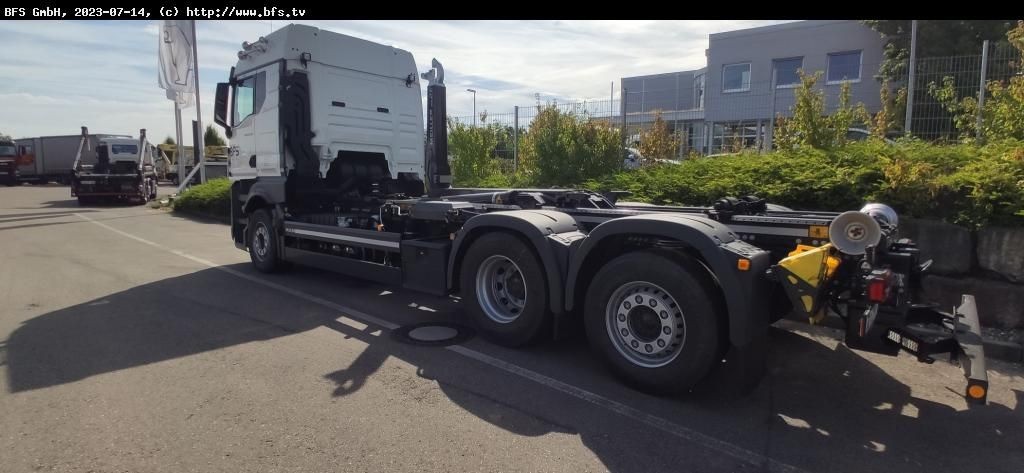 MAN TGX (TG3) 26.510 6x2-4 BL CH RS 21.70 Meiller - Гаковий мультиліфт вантажівка: фото 2 MAN TGX (TG3) 26.510 6x2-4 BL CH RS 21.70 Meiller - Гаковий мультиліфт вантажівка: фото 2