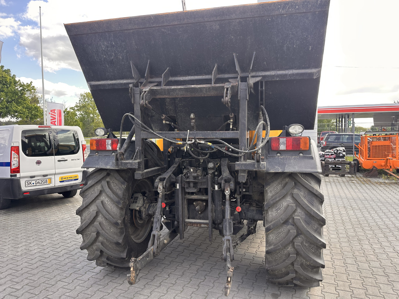 JCB FASTRAC 3230 - Трактор: фото 4 JCB FASTRAC 3230 - Трактор: фото 4
