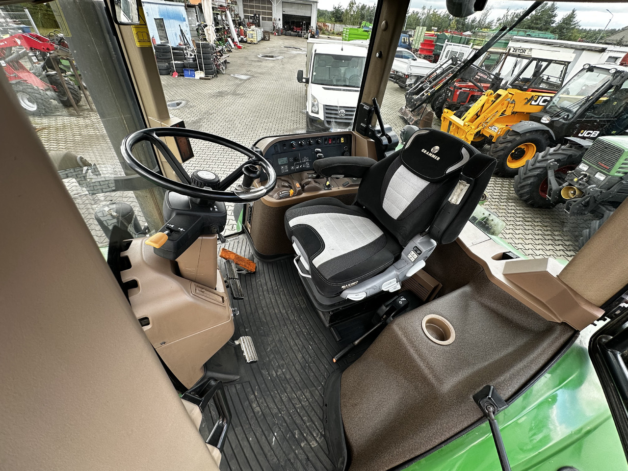 John Deere 7720 PowerQuad - Трактор: фото 5 John Deere 7720 PowerQuad - Трактор: фото 5