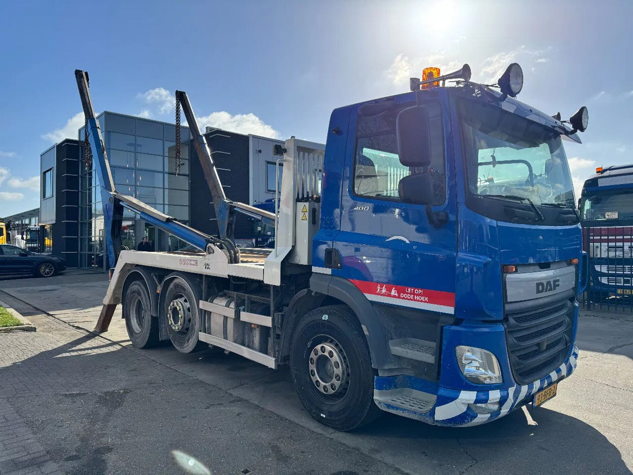 DAF CF 400 6X2 - EURO 6 + VDL P-18 + REMOTE + LIFT A - Самоскид вантажівка: фото 2 DAF CF 400 6X2 - EURO 6 + VDL P-18 + REMOTE + LIFT A - Самоскид вантажівка: фото 2