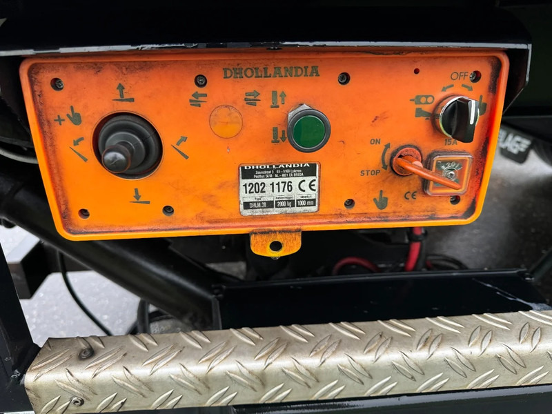 DAF CF 75.310 4X2 + LAG HANGER DHOLLANDIA LIFT BOX - Вантажівка з закритим кузовом: фото 5 DAF CF 75.310 4X2 + LAG HANGER DHOLLANDIA LIFT BOX - Вантажівка з закритим кузовом: фото 5