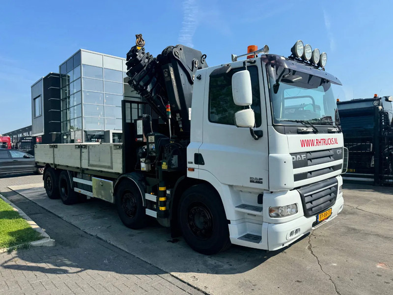 DAF CF 85.360 8x2 + HIAB 422E8 REMOTE CONTROLE - Бортова вантажівка/ Платформа, Вантажівка з маніпулятором: фото 4 DAF CF 85.360 8x2 + HIAB 422E8 REMOTE CONTROLE - Бортова вантажівка/ Платформа, Вантажівка з маніпулятором: фото 4