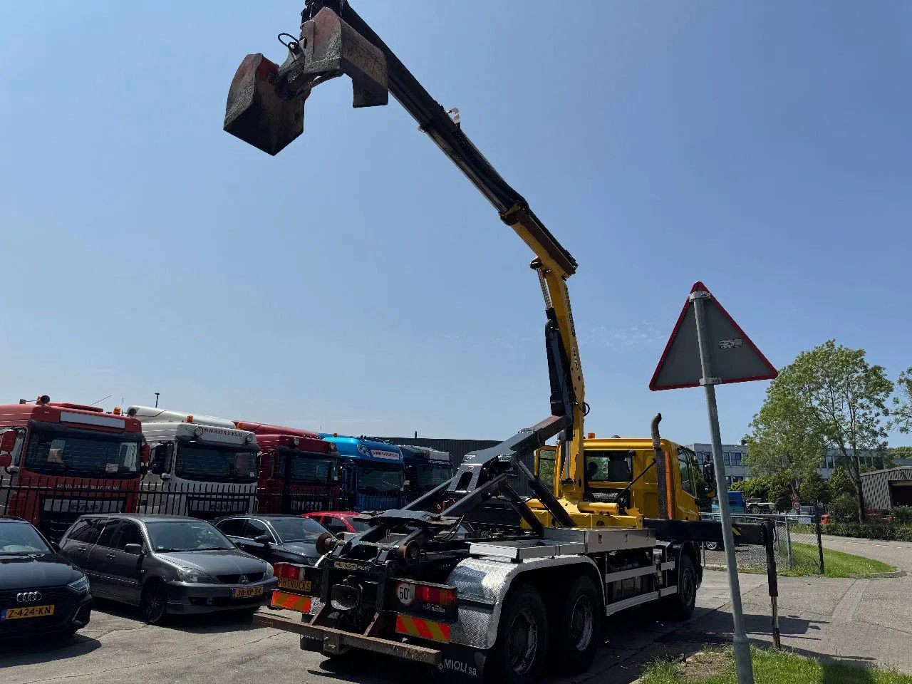 DAF CF 85.410 6X4 - EURO 5 + PALFINGER PK15500 + REM - Вантажівка з маніпулятором: фото 4 DAF CF 85.410 6X4 - EURO 5 + PALFINGER PK15500 + REM - Вантажівка з маніпулятором: фото 4