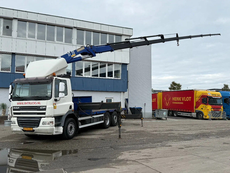 DAF CF 85 6X2 EURO 5 + HMF 37 TON/M + REMOTE CONTROL - Бортова вантажівка/ Платформа, Вантажівка з маніпулятором: фото 1 DAF CF 85 6X2 EURO 5 + HMF 37 TON/M + REMOTE CONTROL - Бортова вантажівка/ Платформа, Вантажівка з маніпулятором: фото 1