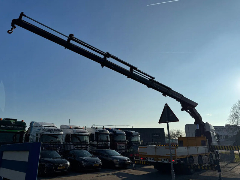 DAF XF 460 8X2 - EURO 6 + HIAB 855 EP-6 + REMOTE + STEERING AXLE - Бортова вантажівка/ Платформа, Вантажівка з маніпулятором: фото 3 DAF XF 460 8X2 - EURO 6 + HIAB 855 EP-6 + REMOTE + STEERING AXLE - Бортова вантажівка/ Платформа, Вантажівка з маніпулятором: фото 3