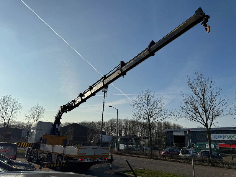 DAF XF 460 8X2 - EURO 6 + HIAB 855 EP-6 + REMOTE + STEERING AXLE - Бортова вантажівка/ Платформа, Вантажівка з маніпулятором: фото 4 DAF XF 460 8X2 - EURO 6 + HIAB 855 EP-6 + REMOTE + STEERING AXLE - Бортова вантажівка/ Платформа, Вантажівка з маніпулятором: фото 4