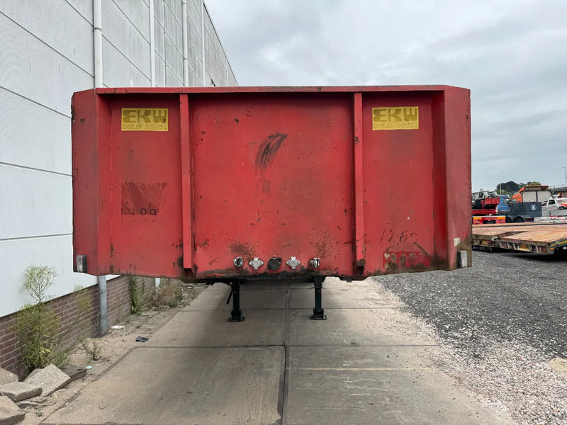 EKW O4 DA 3X SAF AXLE - Бортовий напівпричіп/ Платформа: фото 2 EKW O4 DA 3X SAF AXLE - Бортовий напівпричіп/ Платформа: фото 2