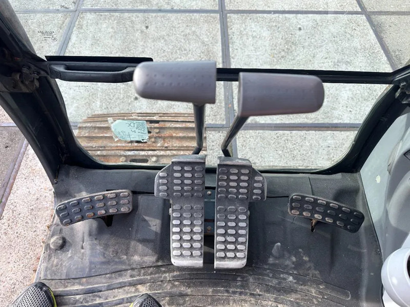 Hitachi ZX350LC-5B CE - Гусеничний екскаватор: фото 5 Hitachi ZX350LC-5B CE - Гусеничний екскаватор: фото 5