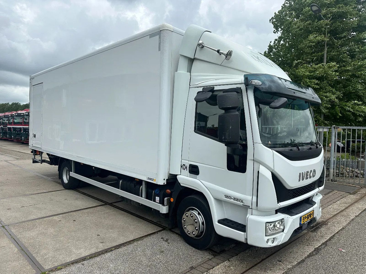 Iveco ML 120 -220 L, DHOLLANDIA LIFT, BOX 730X250X240 - Вантажівка з закритим кузовом: фото 3 Iveco ML 120 -220 L, DHOLLANDIA LIFT, BOX 730X250X240 - Вантажівка з закритим кузовом: фото 3
