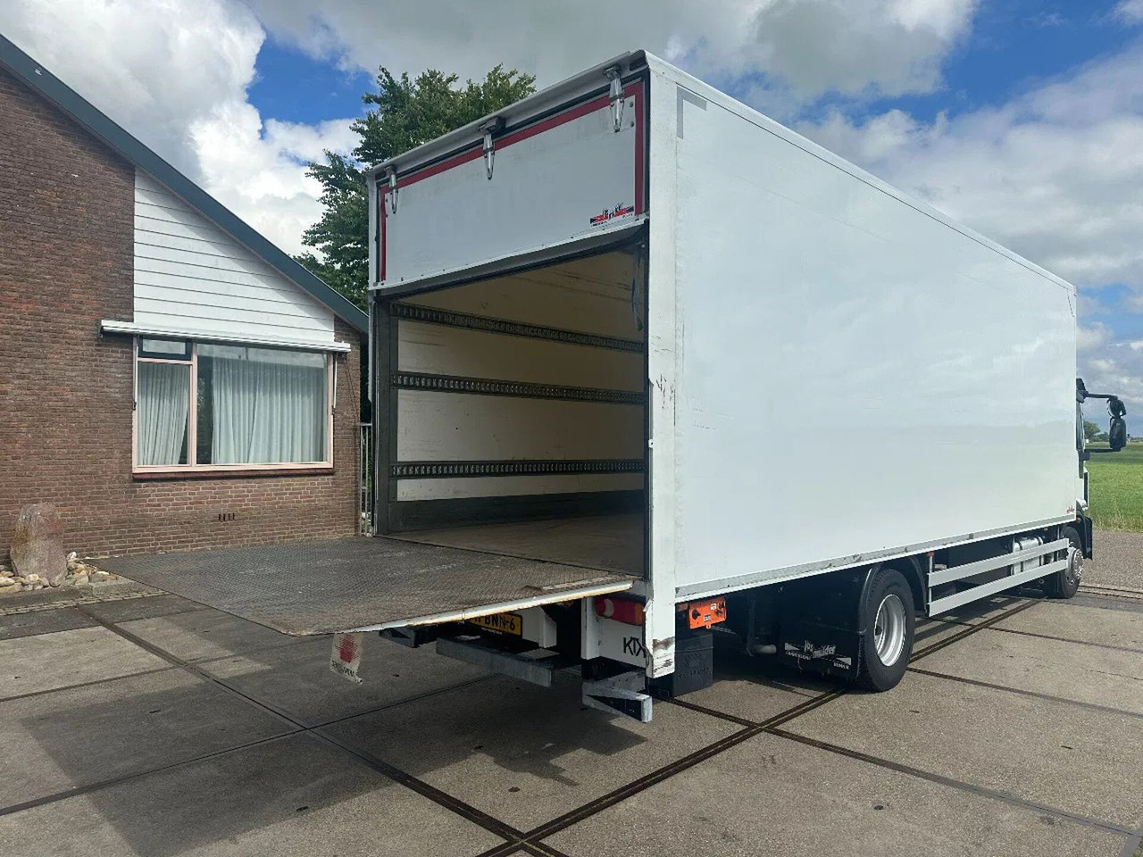 Iveco ML 150 -220, DHOLLANDIA LIFT, BOX 760X250X250 CM - Вантажівка з закритим кузовом: фото 4 Iveco ML 150 -220, DHOLLANDIA LIFT, BOX 760X250X250 CM - Вантажівка з закритим кузовом: фото 4