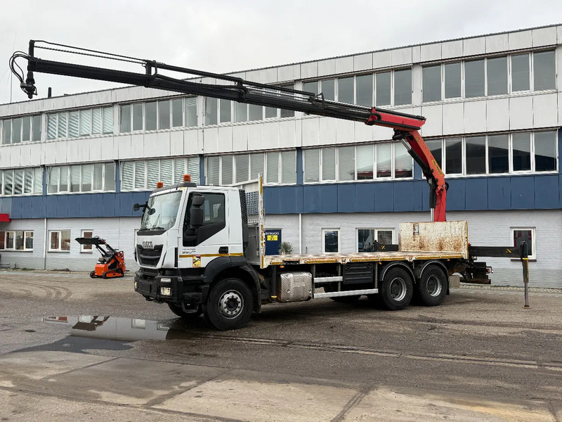 Iveco Trakker 360 6X4 EURO 6 + PALFINGER PK20001K + REMOTE CONTROL - Бортова вантажівка/ Платформа, Вантажівка з маніпулятором: фото 3 Iveco Trakker 360 6X4 EURO 6 + PALFINGER PK20001K + REMOTE CONTROL - Бортова вантажівка/ Платформа, Вантажівка з маніпулятором: фото 3