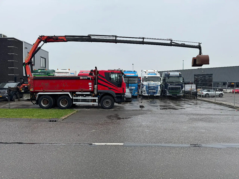 Iveco Trakker 500 6X4 EURO 6 KIPPER + PALFINGER PK18002 FULL STEEL - Самоскид вантажівка, Вантажівка з маніпулятором: фото 4 Iveco Trakker 500 6X4 EURO 6 KIPPER + PALFINGER PK18002 FULL STEEL - Самоскид вантажівка, Вантажівка з маніпулятором: фото 4