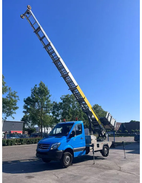 Mercedes-Benz Sprinter 314 EURO 6 + BOCKER 25m LIFT - Комерційний автомобіль: фото 2 Mercedes-Benz Sprinter 314 EURO 6 + BOCKER 25m LIFT - Комерційний автомобіль: фото 2