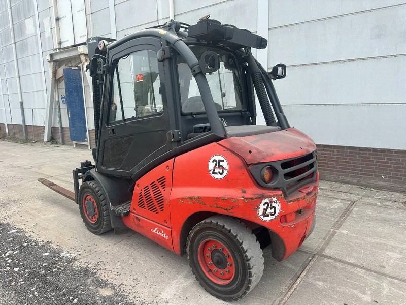 Linde H40D - Дизельний навантажувач: фото 5 Linde H40D - Дизельний навантажувач: фото 5
