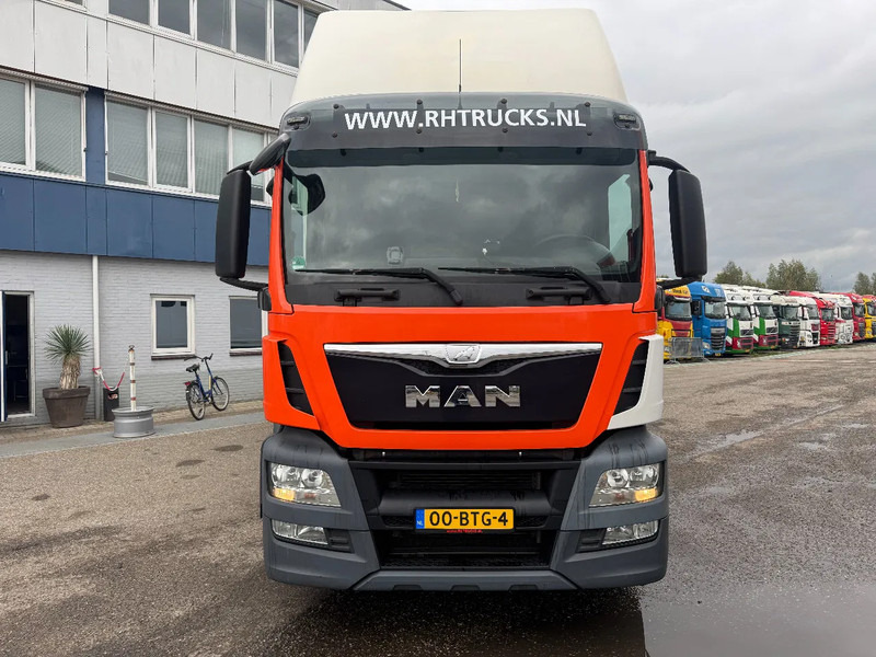 MAN TGS 26.440 6X2 EURO 6 THERMO KING + LOAD LIFT - Рефрижератор вантажівка: фото 2 MAN TGS 26.440 6X2 EURO 6 THERMO KING + LOAD LIFT - Рефрижератор вантажівка: фото 2
