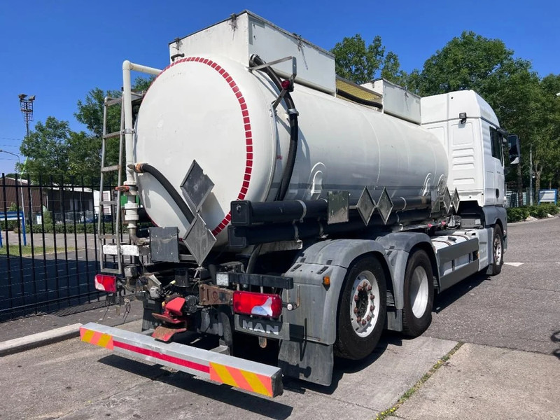 MAN TGX 26.560 6X2 EURO 6 - 11.500L VACUUM CLEANER - 2 COMPARTIMENTEN + INTARDER - Асенізатори: фото 5 MAN TGX 26.560 6X2 EURO 6 - 11.500L VACUUM CLEANER - 2 COMPARTIMENTEN + INTARDER - Асенізатори: фото 5