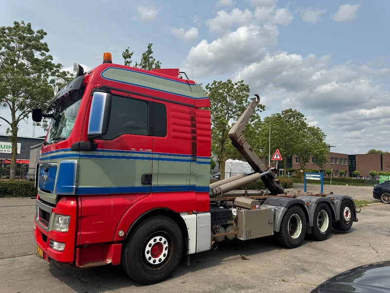MAN TGX 35.540 - 8X4 - EURO 5 + AJK HOOK + LIFT/STEERING AXLE - Гаковий мультиліфт вантажівка: фото 1 MAN TGX 35.540 - 8X4 - EURO 5 + AJK HOOK + LIFT/STEERING AXLE - Гаковий мультиліфт вантажівка: фото 1