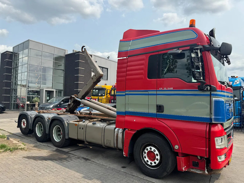 MAN TGX 35.540 - 8X4 - EURO 5 + AJK HOOK + LIFT/STEERING AXLE - Гаковий мультиліфт вантажівка: фото 3 MAN TGX 35.540 - 8X4 - EURO 5 + AJK HOOK + LIFT/STEERING AXLE - Гаковий мультиліфт вантажівка: фото 3