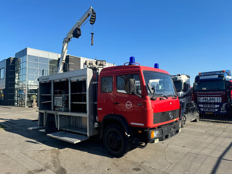 Mercedes-Benz 1117 4X2 FIRE TRUCK HIAB 050A ONLY 105787 KM - Пожежна машина: фото 2 Mercedes-Benz 1117 4X2 FIRE TRUCK HIAB 050A ONLY 105787 KM - Пожежна машина: фото 2