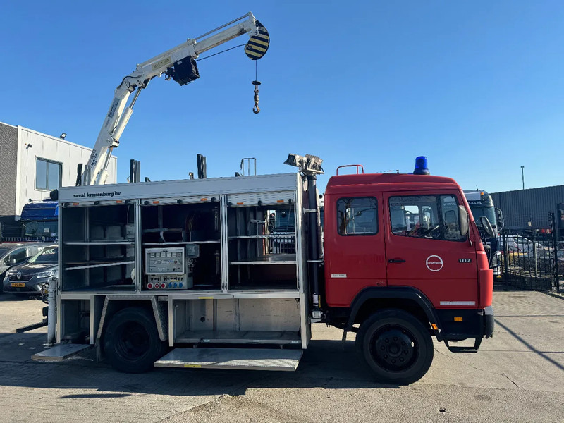 Mercedes-Benz 1117 4X2 FIRE TRUCK HIAB 050A ONLY 105787 KM - Пожежна машина: фото 3 Mercedes-Benz 1117 4X2 FIRE TRUCK HIAB 050A ONLY 105787 KM - Пожежна машина: фото 3