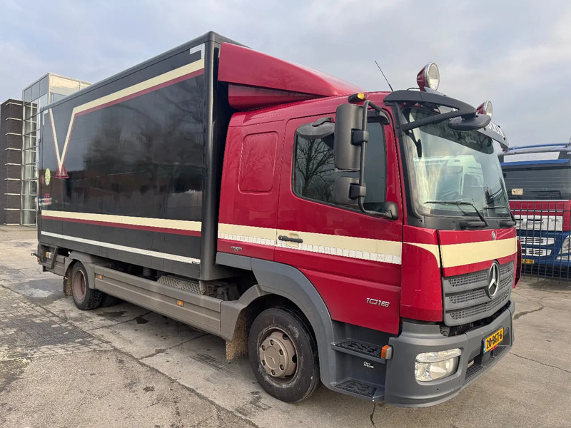Mercedes-Benz Atego 1016 4X2 - EURO 6 + DHOLLANDIA LIFT - Вантажівка з закритим кузовом: фото 3 Mercedes-Benz Atego 1016 4X2 - EURO 6 + DHOLLANDIA LIFT - Вантажівка з закритим кузовом: фото 3