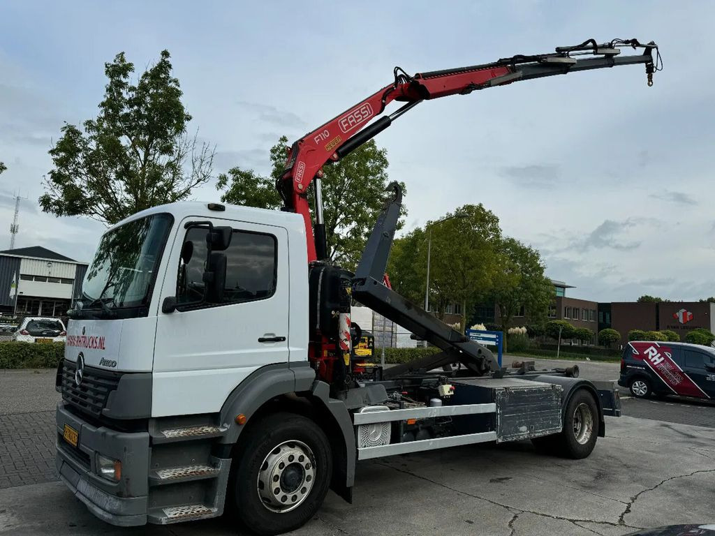 Mercedes-Benz LS 1923 ATEGO + 2011 FASSI F110 + 2011 VDS HOOKL - Гаковий мультиліфт вантажівка, Вантажівка з маніпулятором: фото 1 Mercedes-Benz LS 1923 ATEGO + 2011 FASSI F110 + 2011 VDS HOOKL - Гаковий мультиліфт вантажівка, Вантажівка з маніпулятором: фото 1