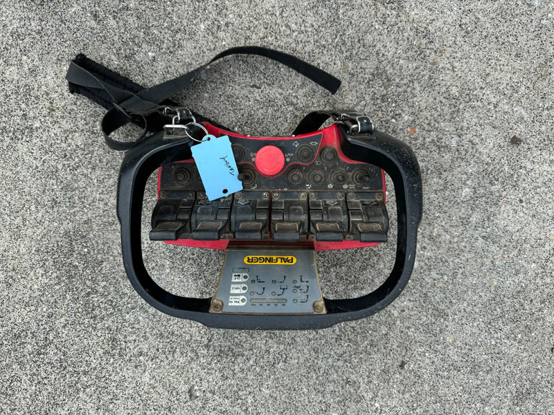 Scania P360 6X4 PALFINGER PK 20001-K + REMOTE CONTROL EURO 5 - Вантажівка з маніпулятором: фото 4 Scania P360 6X4 PALFINGER PK 20001-K + REMOTE CONTROL EURO 5 - Вантажівка з маніпулятором: фото 4