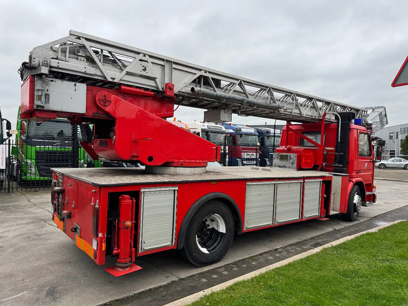 Scania P82 4X2 - FIRE TRUCK - 30M LIFT - Пожежна машина: фото 4 Scania P82 4X2 - FIRE TRUCK - 30M LIFT - Пожежна машина: фото 4