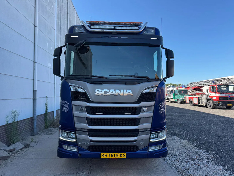 Scania R730 V8 8X4 EURO 6 HUB REDUCTION RETARDER - Вантажівка шасі: фото 2 Scania R730 V8 8X4 EURO 6 HUB REDUCTION RETARDER - Вантажівка шасі: фото 2