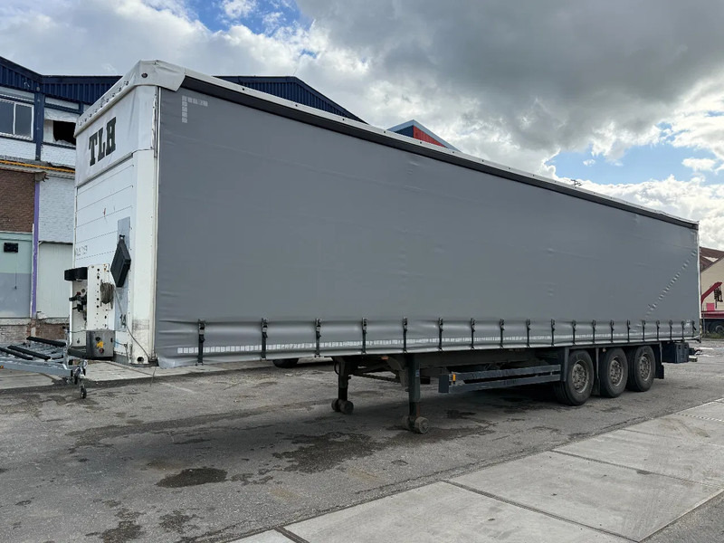 Schmitz Cargobull SCB*S3T - DISC BRAKES + SLIDING ROOF - Тентований напівпричіп: фото 1 Schmitz Cargobull SCB*S3T - DISC BRAKES + SLIDING ROOF - Тентований напівпричіп: фото 1