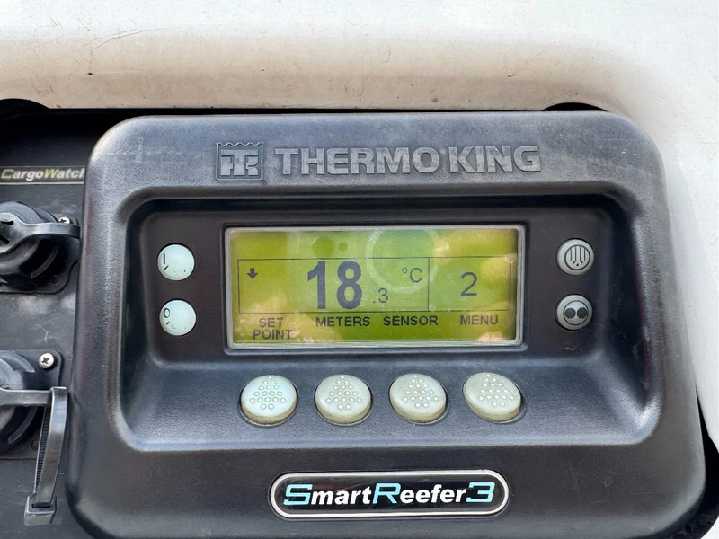 Рефрижератор напівпричіп Schmitz Cargobull SKO 24 + THERMO KING SLX 300 D/E TÜV TILL 02-2026: фото 10 Рефрижератор напівпричіп Schmitz Cargobull SKO 24 + THERMO KING SLX 300 D/E TÜV TILL 02-2026: фото 10